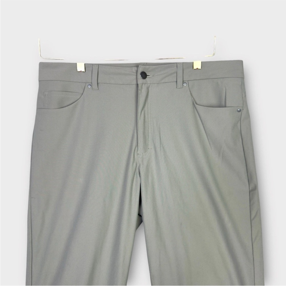 VRST Pants Men 34x30 Limitless 4 Way Stretch 5 Pocket Athletic Chino Performance - Picture 6 of 10
